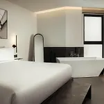 Thirty Three Boutique -adults Only By K מלון 4*