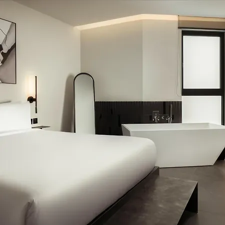 Thirty Three Boutique -adults Only By K Hotel 4*