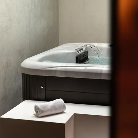 Hotel Thirty Three Boutique -adults Only By K Saint Julian's